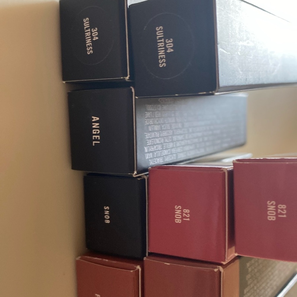 Mac lipsticks